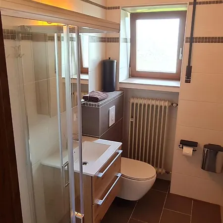 Paula Apartman *